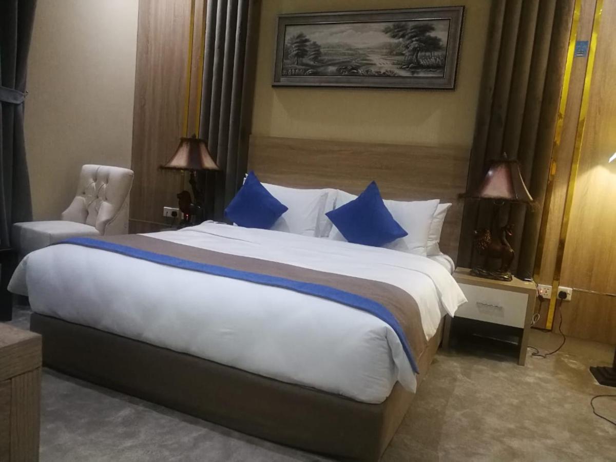 فندق لافيرا ان Lavera Inn Hotel Riaad Buitenkant foto