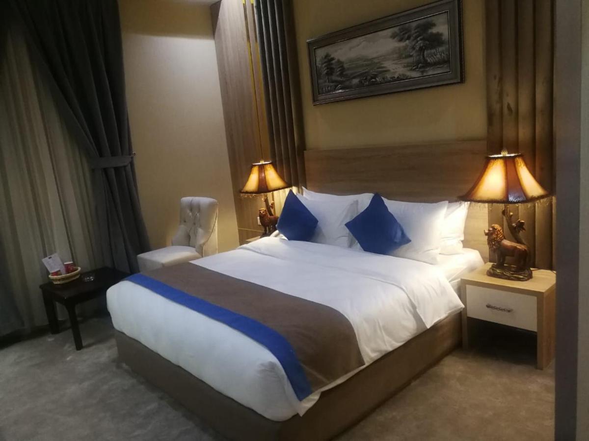 فندق لافيرا ان Lavera Inn Hotel Riaad Buitenkant foto
