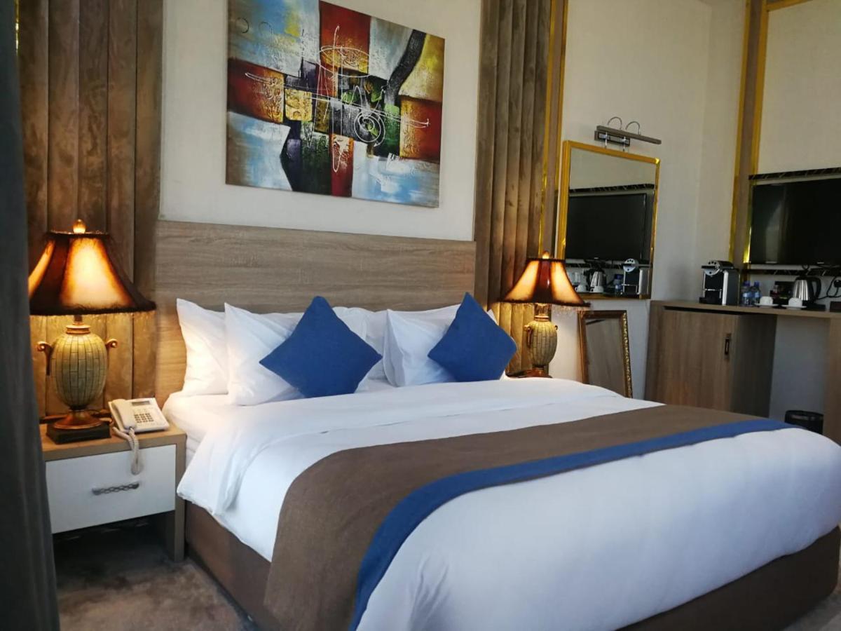 فندق لافيرا ان Lavera Inn Hotel Riaad Buitenkant foto